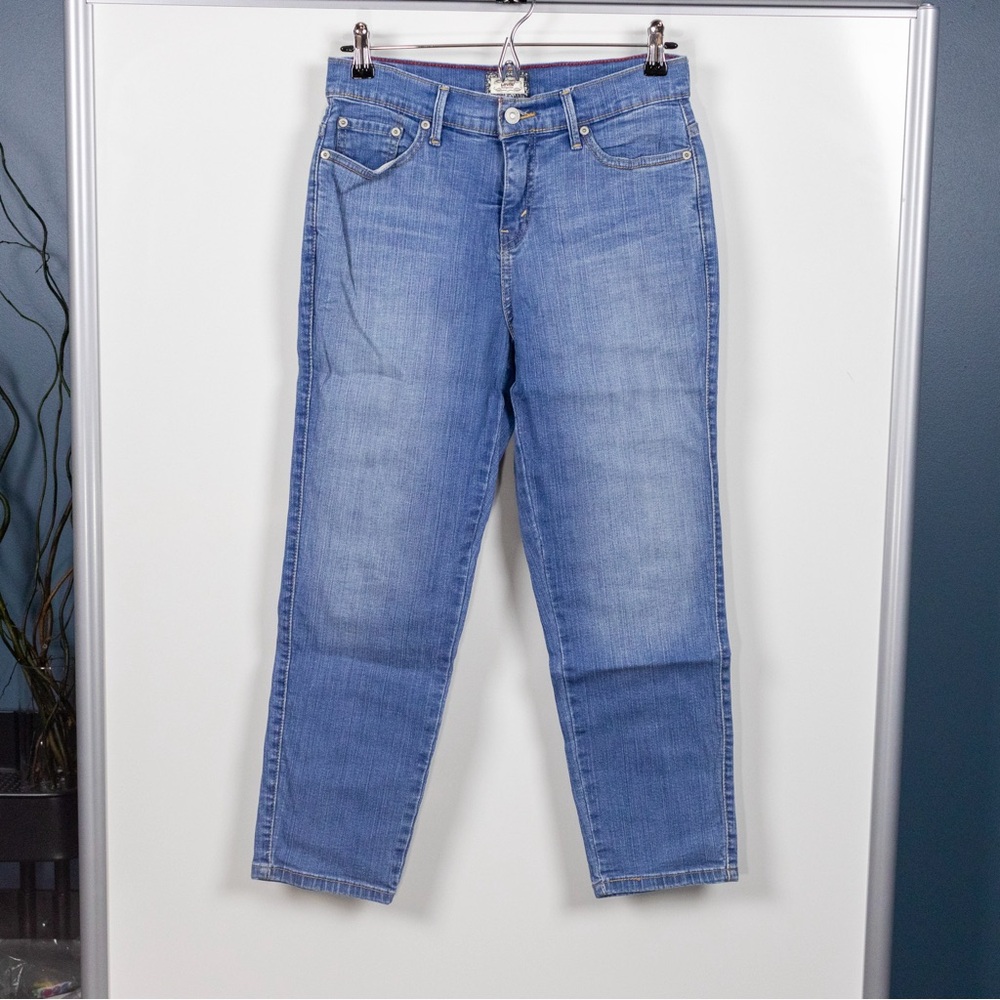 Levi’s 512 Perfectly Slimming Ankle Pencil Jeans